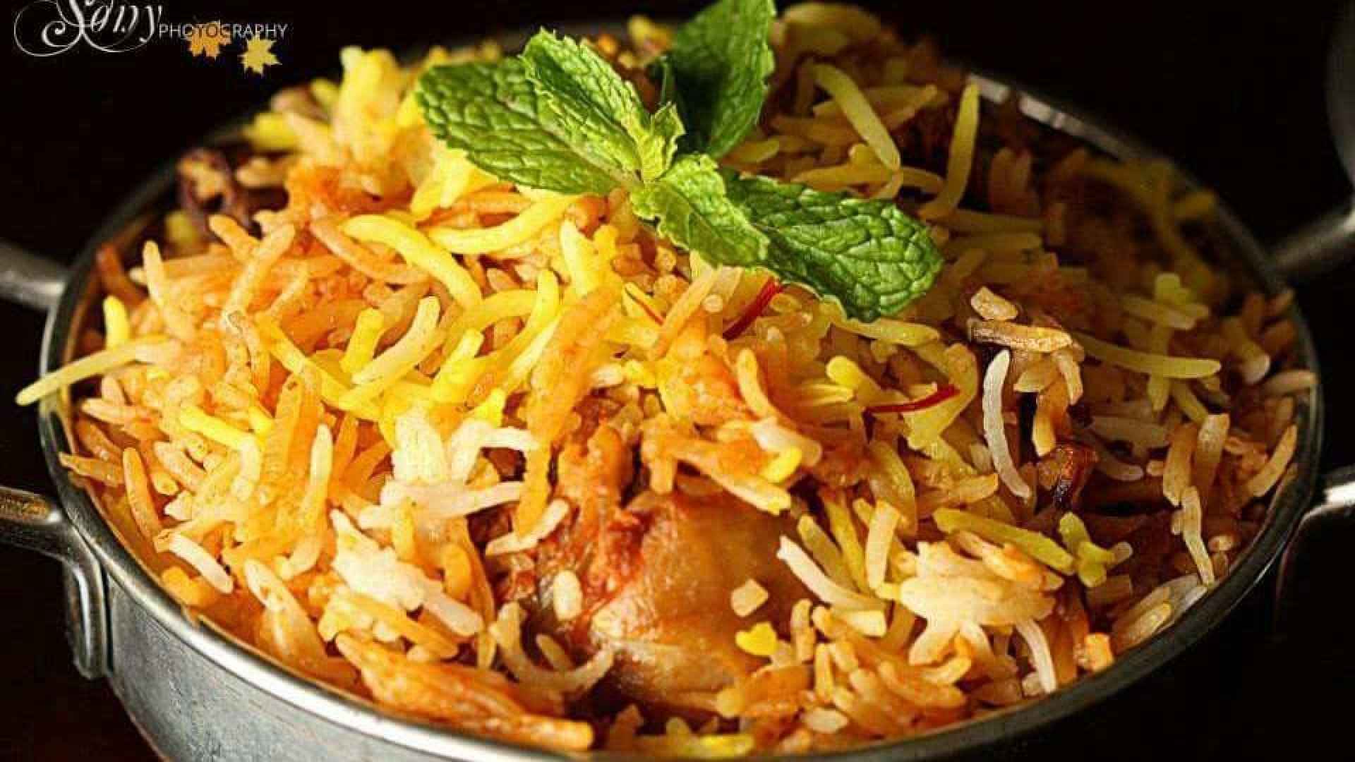 Al Barkat non-veg main course with biryani and kebab style dishes